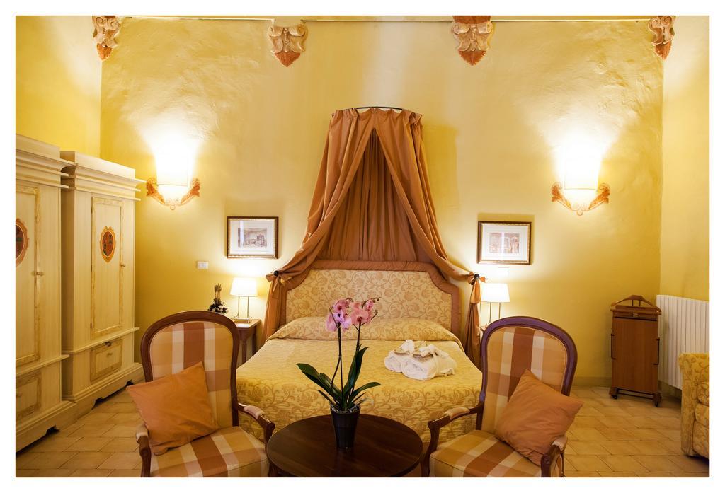 Palazzo Guiderocchi Hotel Ascoli Piceno Room photo